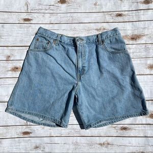 Levi’s 550 relaxed mom denim shorts